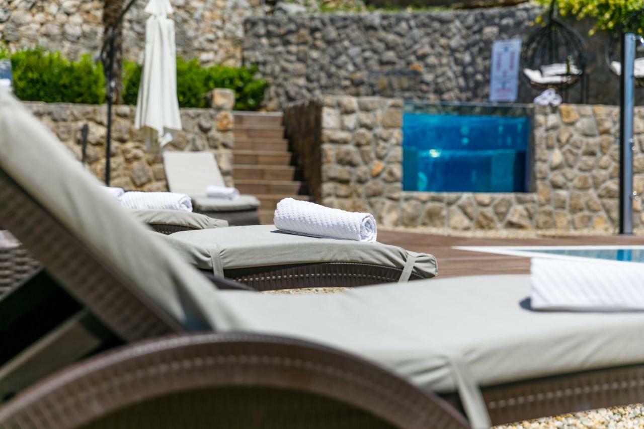 Apartments Petra Krk クルク エクステリア 写真